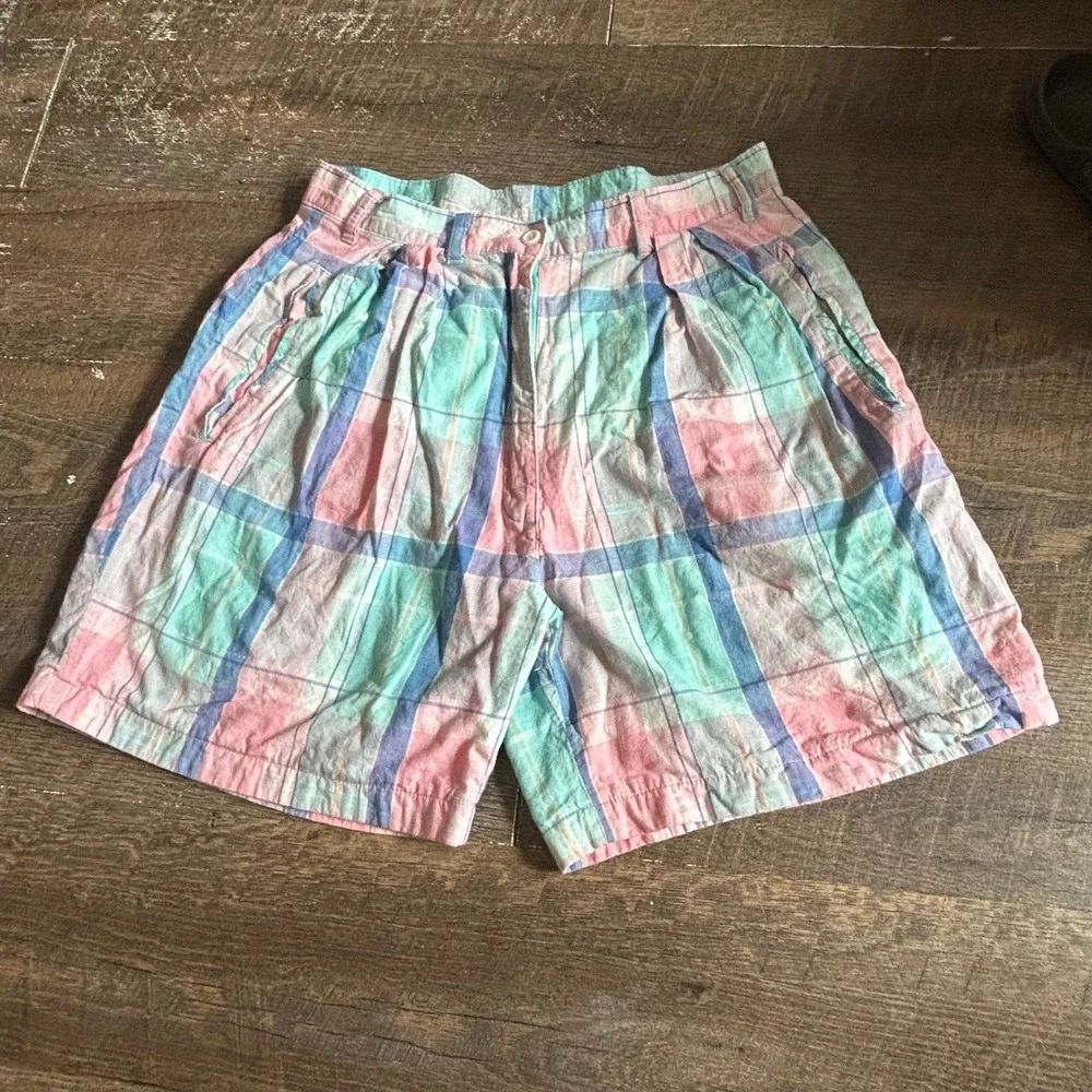 Woolrich Vintage 90s Pastel Plaid Cotton Pleated High Waisted Shorts Pink Teal